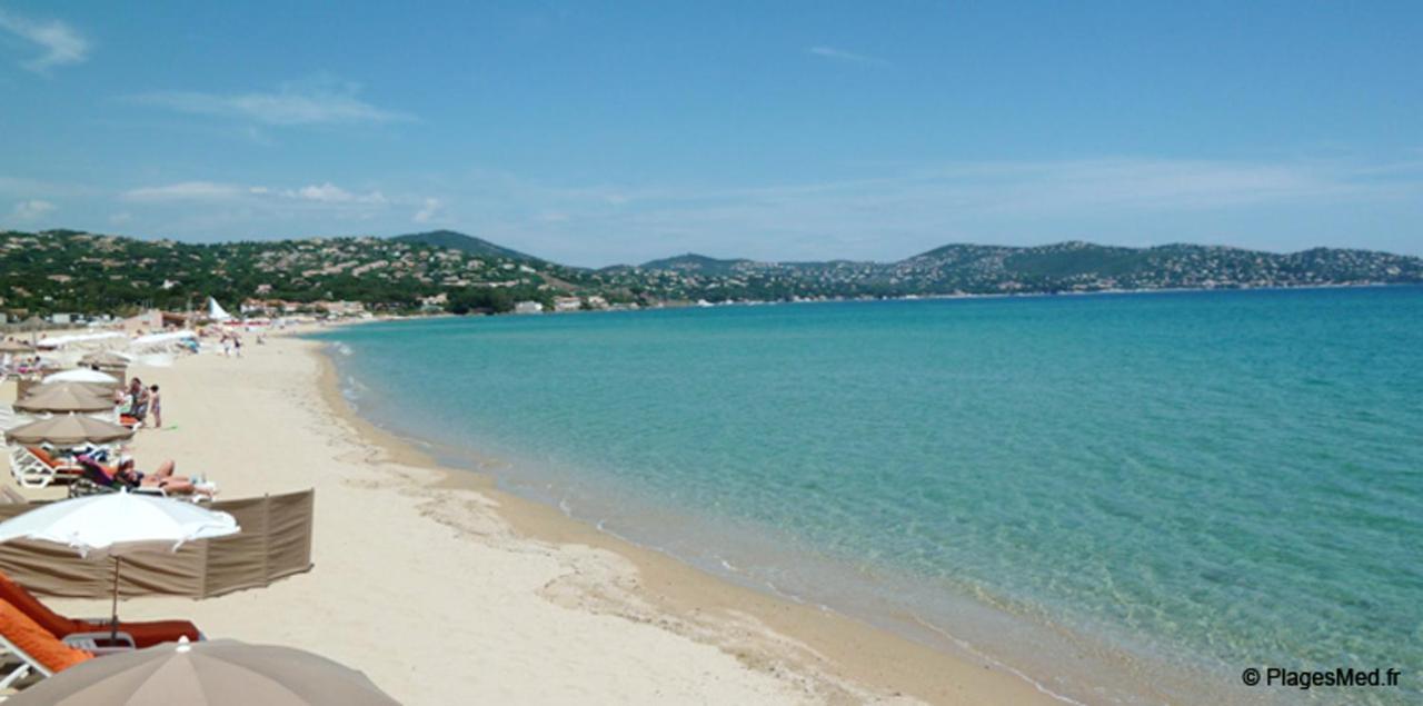 Maison Charmante A Sainte-Maxime Avec Piscine Partageeヴィラ エクステリア 写真